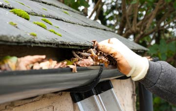gutter cleaning Strubby, Lincolnshire